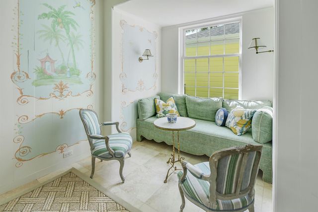 250 Algoma Road, Palm Beach, FL 33480