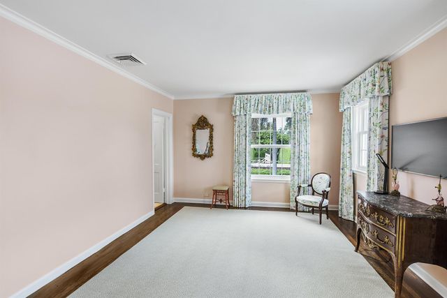 250 Algoma Road, Palm Beach, FL 33480