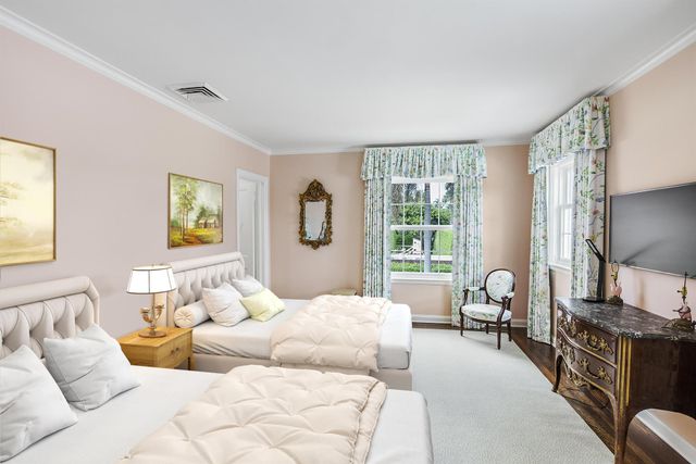 250 Algoma Road, Palm Beach, FL 33480