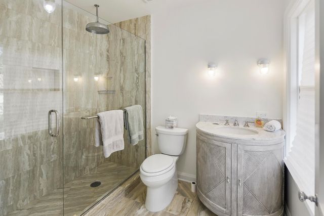 250 Algoma Road, Palm Beach, FL 33480