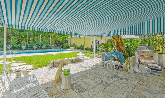 250 Algoma Road, Palm Beach, FL 33480