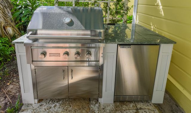 250 Algoma Road, Palm Beach, FL 33480