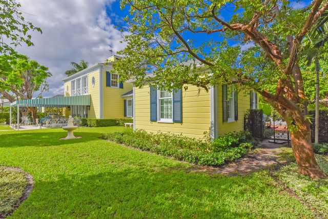 250 Algoma Road, Palm Beach, FL 33480