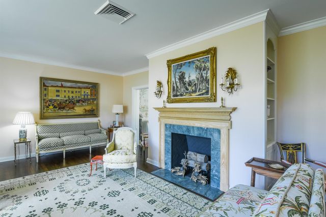 250 Algoma Road, Palm Beach, FL 33480