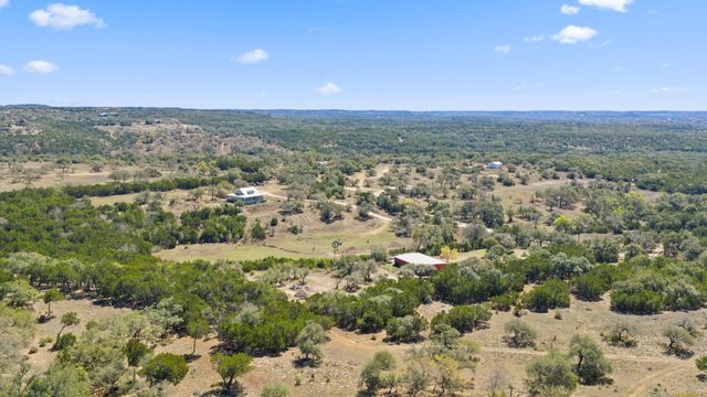6350 Mount Sharp RD B, Wimberley, TX 78676