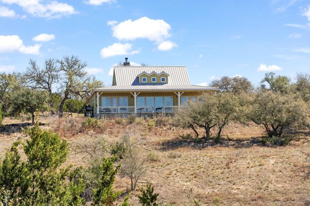 6350 Mount Sharp RD B, Wimberley, TX 78676