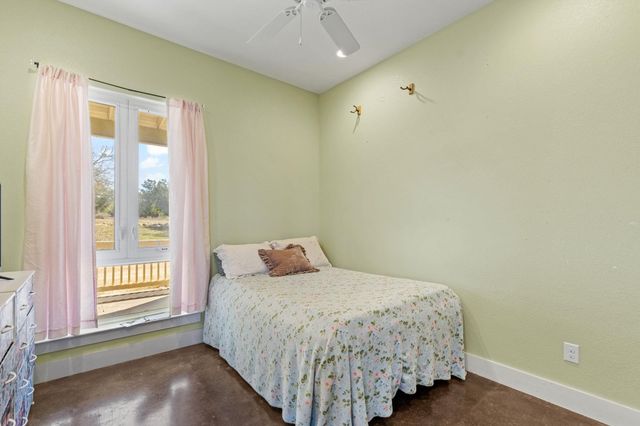 6350 Mount Sharp RD B, Wimberley, TX 78676