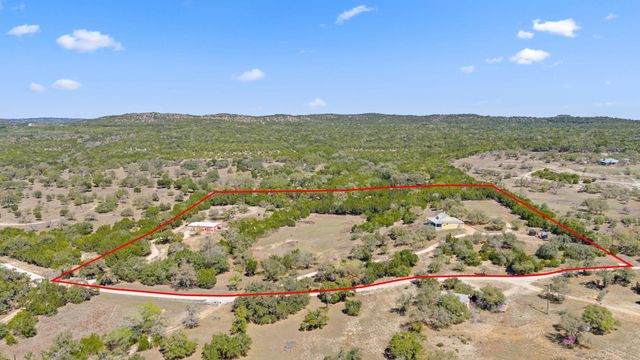 6350 Mount Sharp RD B, Wimberley, TX 78676