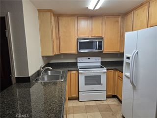 2275 Del Mar Way 106, Corona, CA 92882