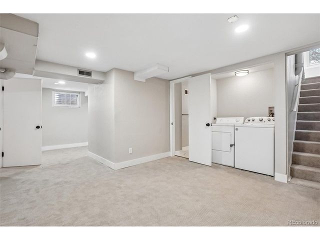 3855 N Cook St, Denver, CO 80205