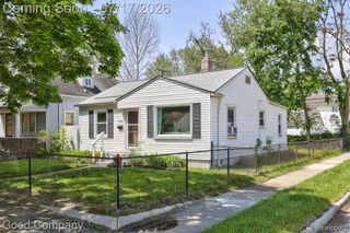 23465 Hazelwood Avenue, Hazel Park, MI 48030
