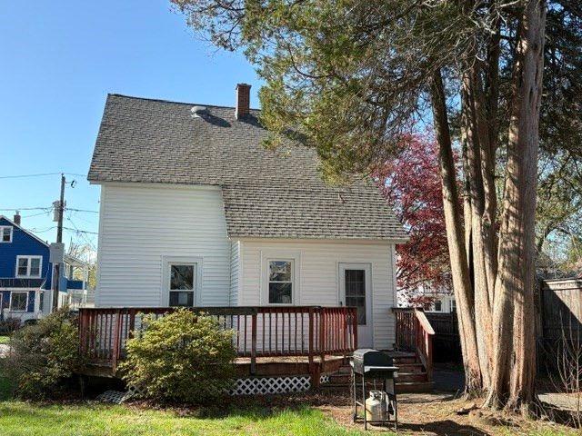 14 Blodgett St, Springfield, MA 01108