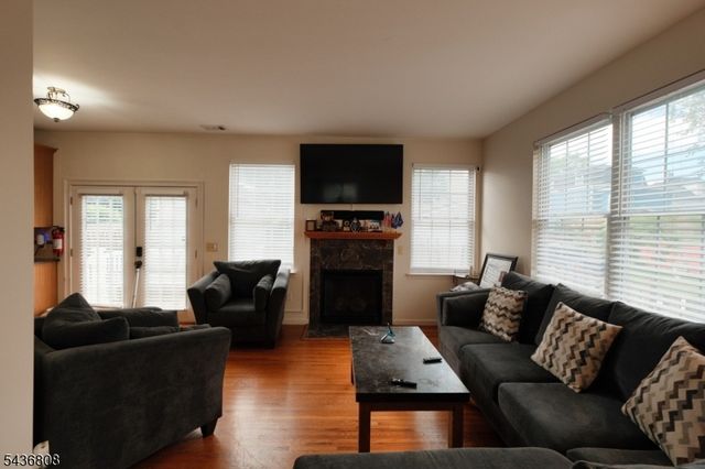 431 E 7Th St, Plainfield City, NJ 07060