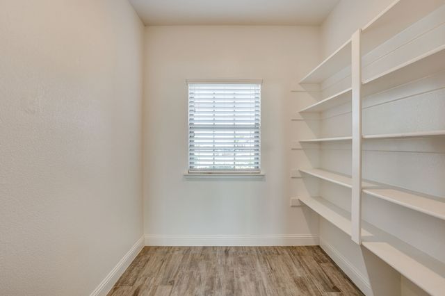 120 Saddle Ridge Drive, Godley, TX 76044