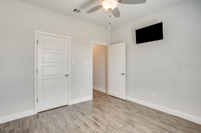 120 Saddle Ridge Drive, Godley, TX 76044
