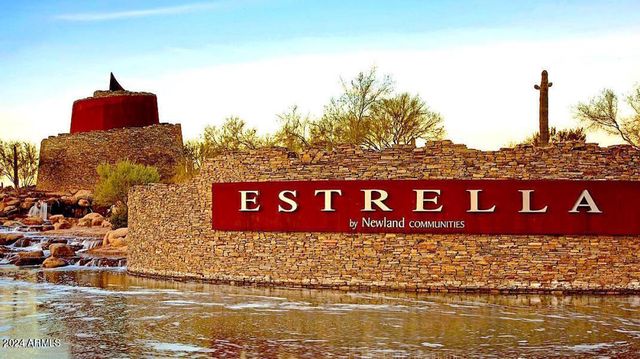 17741 W ESTES Way 31, Goodyear, AZ 85338