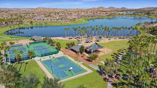 17741 W ESTES Way 31, Goodyear, AZ 85338