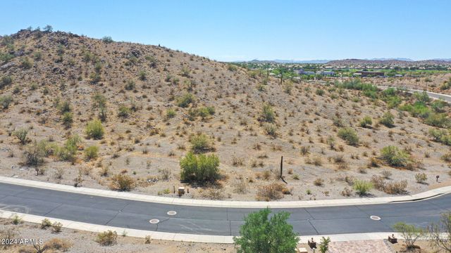 17741 W ESTES Way 31, Goodyear, AZ 85338