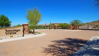 17741 W ESTES Way 31, Goodyear, AZ 85338