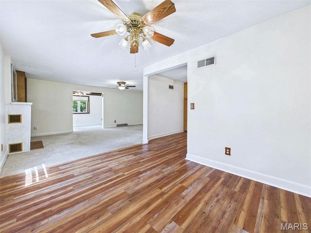 258 Norwood Place, East Alton, IL 62024