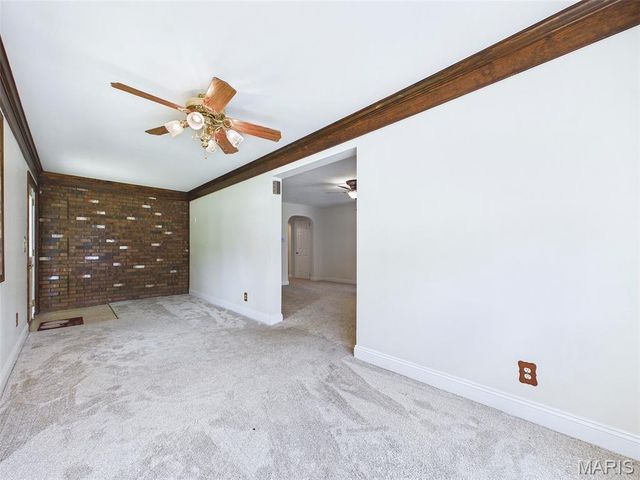 258 Norwood Place, East Alton, IL 62024
