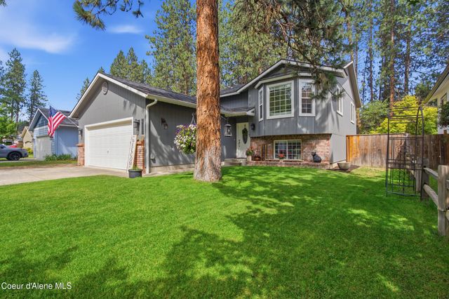 201 S Aerie CT, Post Falls, ID 83854