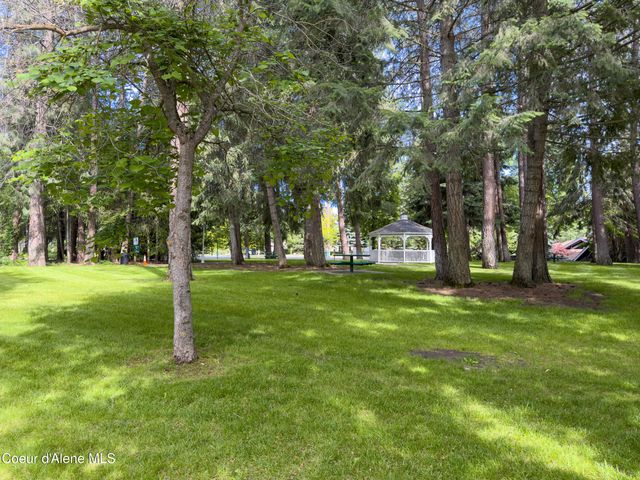 201 S Aerie CT, Post Falls, ID 83854