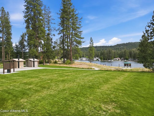 201 S Aerie CT, Post Falls, ID 83854