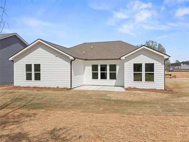 36 Edith Court, Statham, GA 30666