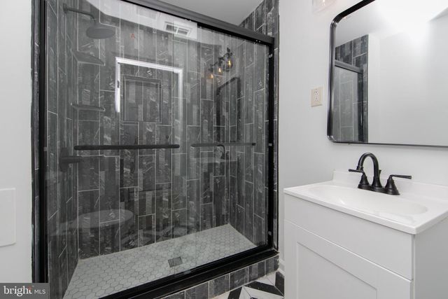 2120 N 2ND ST, Philadelphia, PA 19122