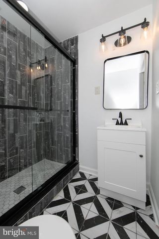 2120 N 2ND ST, Philadelphia, PA 19122