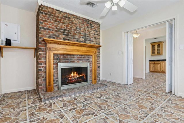 5449 Ponte Verde Rd, Pensacola, FL 32507