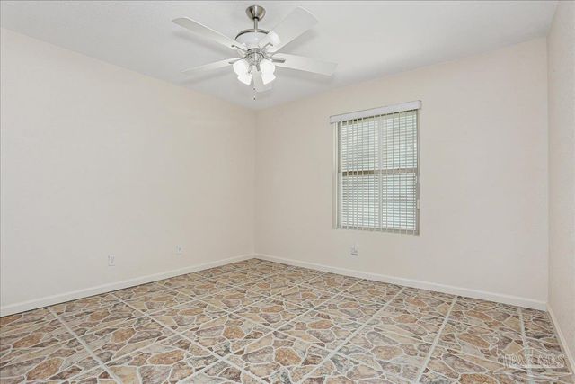 5449 Ponte Verde Rd, Pensacola, FL 32507