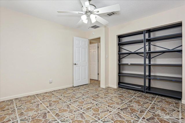 5449 Ponte Verde Rd, Pensacola, FL 32507