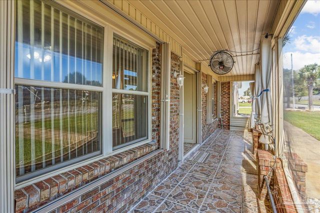 5449 Ponte Verde Rd, Pensacola, FL 32507