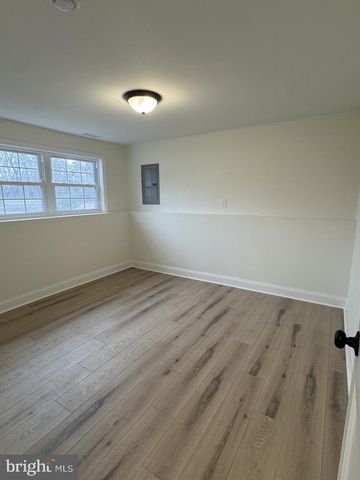 309 JAYS AVE, Williamstown, NJ 08094