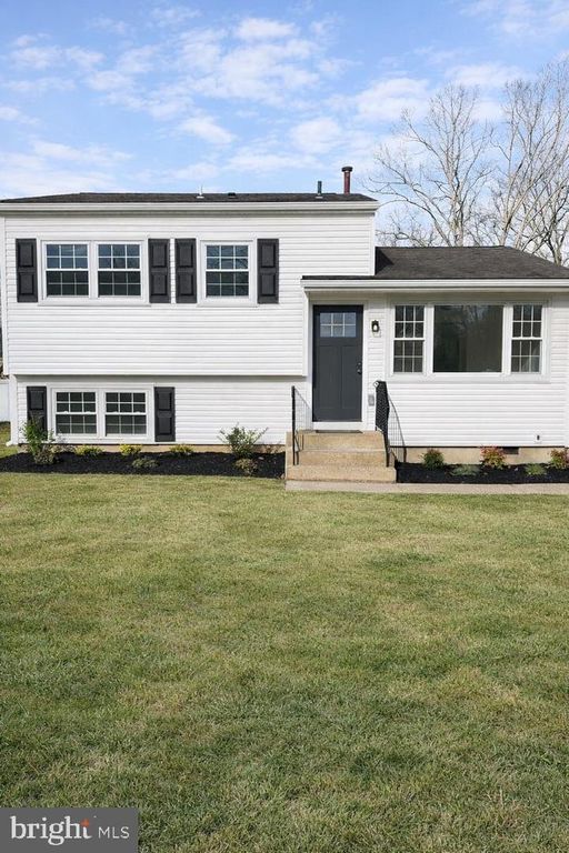 309 JAYS AVE, Williamstown, NJ 08094
