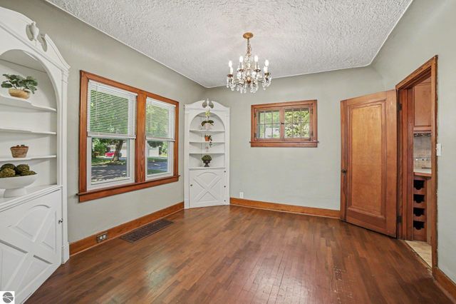 402 E May Street, Mt Pleasant, MI 48858