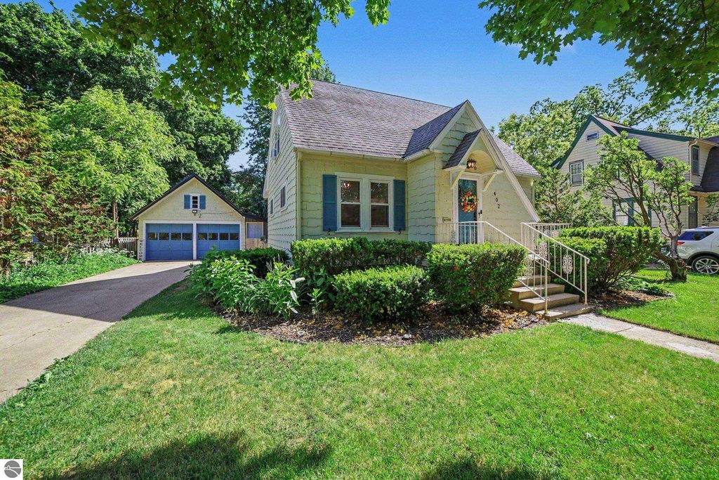 402 E May Street, Mt Pleasant, MI 48858