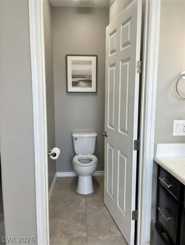 8823 Sherborne Gate Avenue, Las Vegas, NV 89148