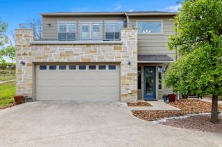 501 Winding WAY, Fredericksburg, TX 78624