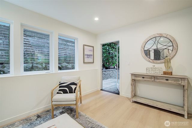 7341 California Avenue SW, Seattle, WA 98136