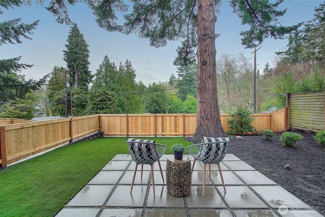 7341 California Avenue SW, Seattle, WA 98136