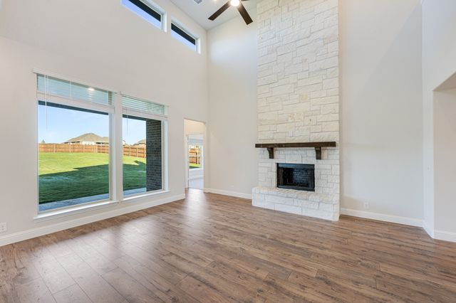 12717 Barretta Drive, Godley, TX 76044