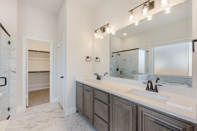 12717 Barretta Drive, Godley, TX 76044