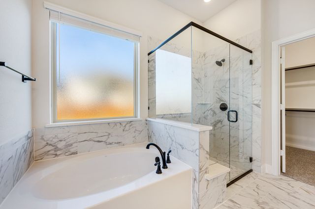 12717 Barretta Drive, Godley, TX 76044