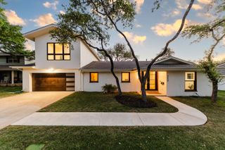 4000 Greystone DR, Austin, TX 78731