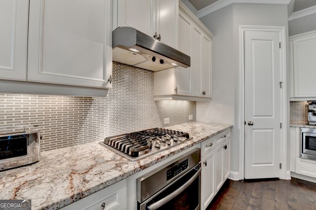 919 Olmsted Lane, Johns Creek, GA 30097