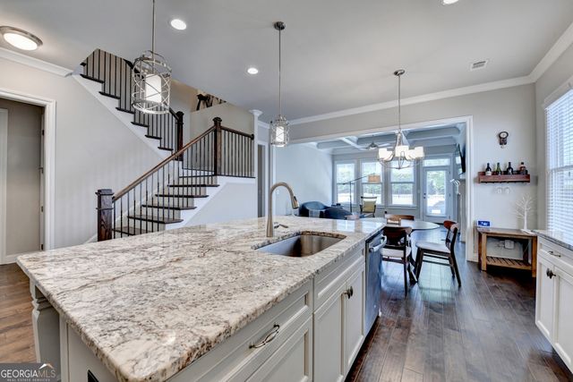 919 Olmsted Lane, Johns Creek, GA 30097