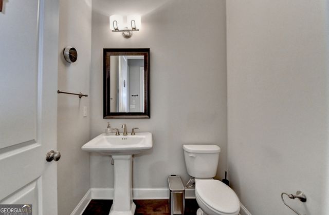 919 Olmsted Lane, Johns Creek, GA 30097